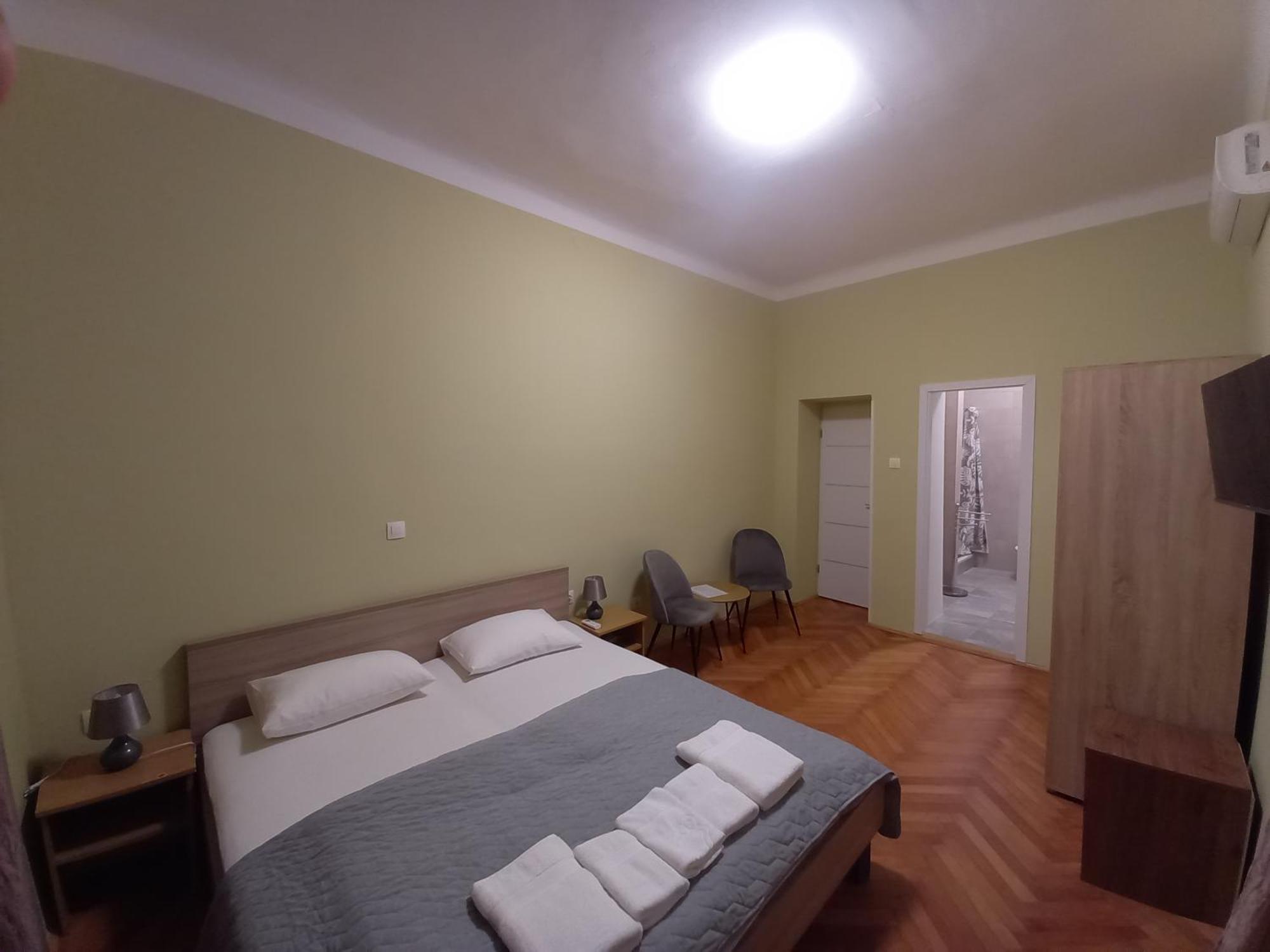 Oskar Amphitheater Apartments And Rooms With Free Parking Pula Habitación foto