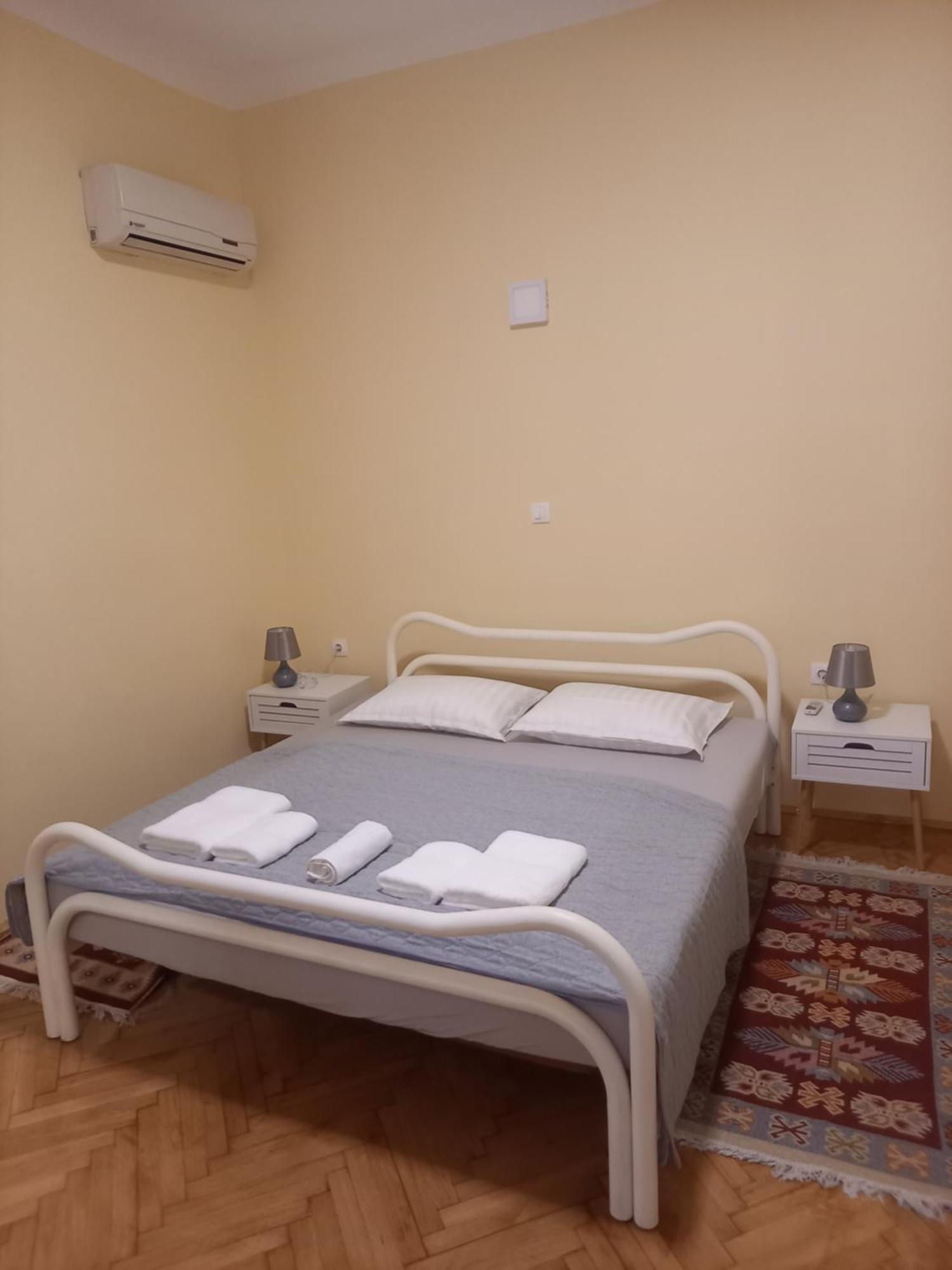 Oskar Amphitheater Apartments And Rooms With Free Parking Pula Habitación foto